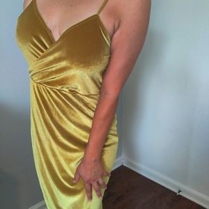 **SOLD***Lulu's Mustard Yellow Bodycon Velvet Dress Size L